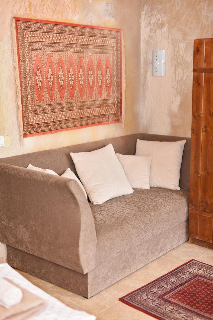 Sirocave Barlang Apartment